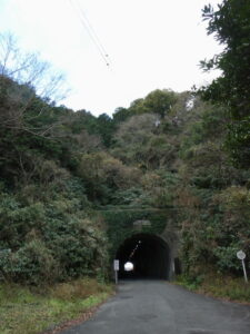 旧二見隧道