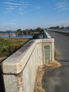 宮川橋の西詰付近
