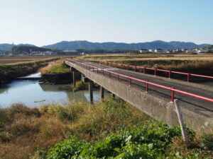 外城田川に架かる大田橋（三郷川との合流点付近）