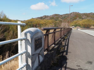 櫛田川に架かる松阪多気橋の南詰