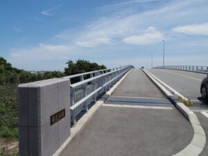 雲出古川に架かる香良洲橋