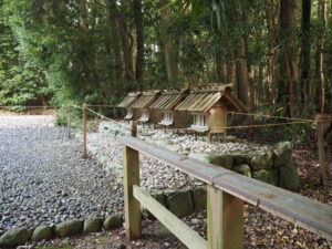 佐美長御前神社四社（伊雜宮所管社）