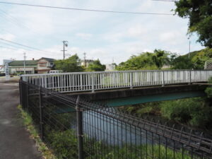 神路川に架かる橋（磯部神社の近く）