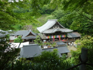 本堂ほか（岡寺）