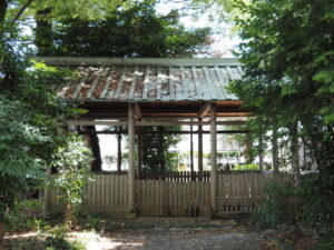 しばらくすると撤去される祓殿、世木神社（伊勢市吹上）