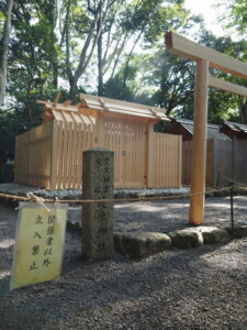 葭原神社（皇大神宮 末社）の新しい殿舎