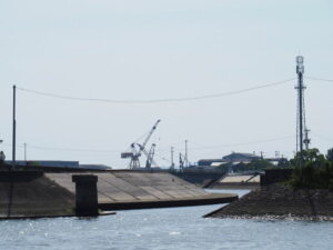 御祓橋跡（宮川と大湊川の合流点）