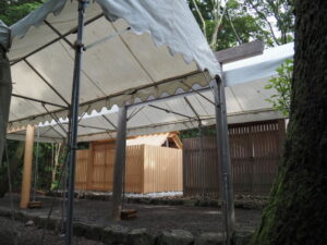 雨儀廊が残された葭原神社（皇大神宮 末社）