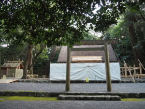 御塩殿神社と御垣が修繕される御塩殿