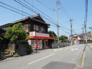 千富世屋付近（松阪市小黒田町）