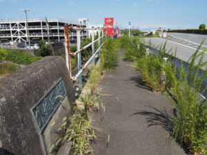 外城田川に架かる外城田川橋