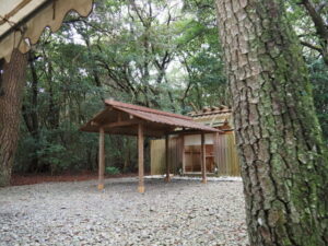 御塩殿祭のために建てられた幄舎（御塩殿神社）