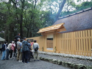 御塩殿での御塩焼固（御塩殿神社）