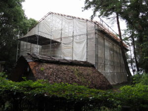 簀屋根が完成間近な御塩焼所（御塩殿神社）