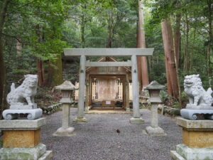 丹生中神社（丹生神社）