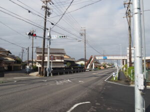 蓑村交差点（県道37号）