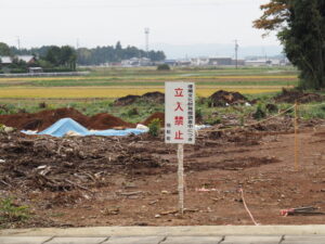 埋蔵文化財の発掘調査現場（多気郡明和町上野）