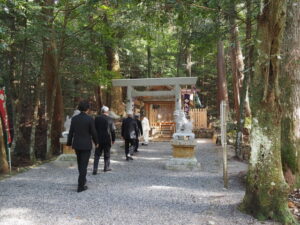 丹生中神社での祭典（丹生神社）