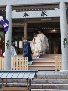 退下（丹生神社）