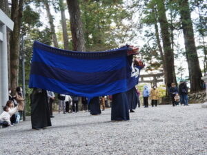 丹生獅子舞（丹生神社 中遷座奉祝祭にて）