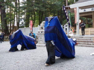 丹生獅子舞（丹生神社 中遷座奉祝祭にて）