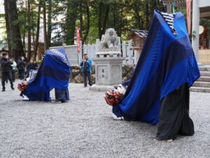 丹生獅子舞（丹生神社 中遷座奉祝祭にて）