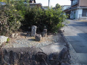 和歌山別街道の山神（多気町平谷）