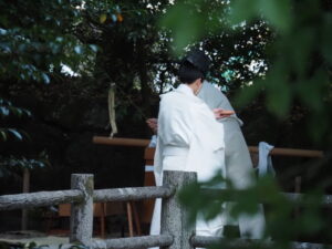 御食神社での修祓、八幡社の仮殿遷座祭（伊勢市神社港）