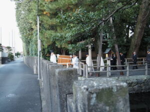 御食神社から八幡社への参進（伊勢市神社港）