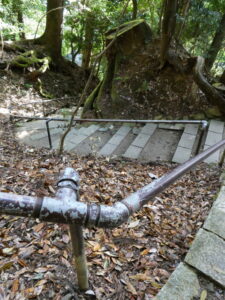 屏風坂の地蔵堂（鞍馬寺）