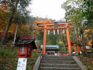 櫟谷宗像神社（京都市西京区嵐山中尾下町）