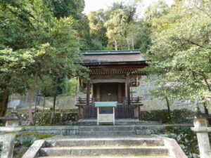 月讀神社（松尾大社の摂社）