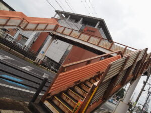 伊勢市岩渕1丁目の歩道橋