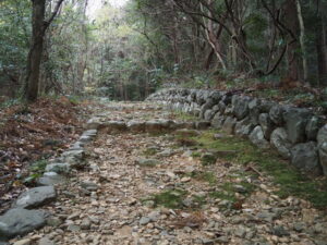 神前神社の参道