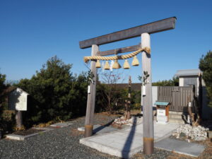 戸部の神（一色神社 末社）