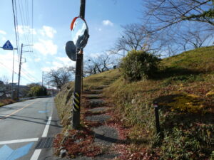 熊野古道（宮川右岸堤防道路付近）