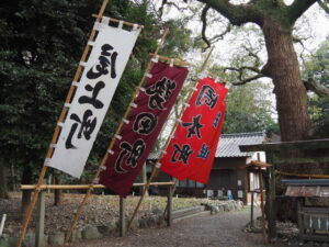 御頭神事の準備を終えた箕曲中松原神社