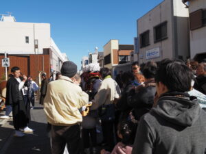 茜社 御頭神事の獅子舞（外宮参道 山田館前）