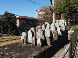 榊原川に架かる花掛橋付近