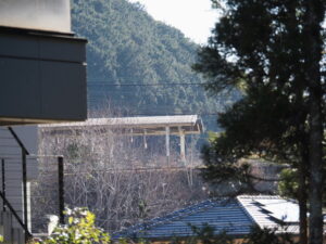 大観音寺から望む近鉄榊原温泉口駅（津市白山町）