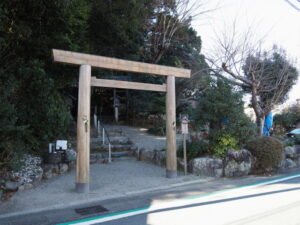 小田神社（岡本）