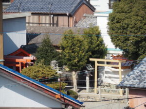 御遷座を待つ八幡神社（伊勢市神社港）