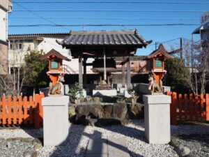 丸珠稲荷大明神(通町)