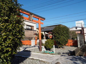 丸珠稲荷大明神(通町)