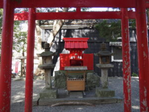 朝日稲荷大明神(二見町茶屋)