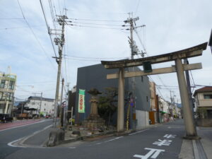 木嶋坐天照御魂神社 一の鳥居