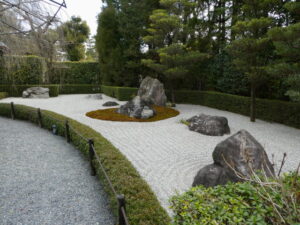 陽の庭（退蔵院）