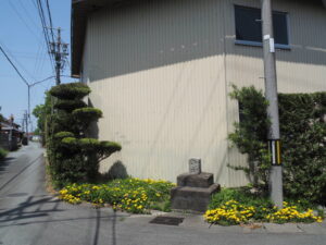 六根の山神（松阪市六根町）