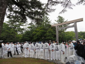 御樋代木の奉迎会場(内宮 宇治橋前)