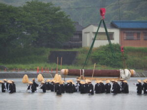 御樋代木の奉曳(内宮・川曳)